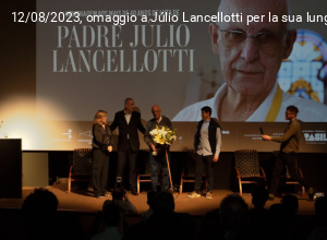 Brasile: a padre Lancelotti il vescovo di San Paolo impone il divieto di messe online e la rimozione dai social